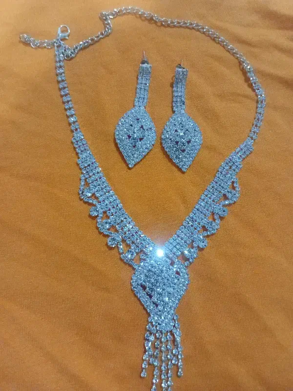 سرویس عروس|بدلیجات|میناب, |دیوار