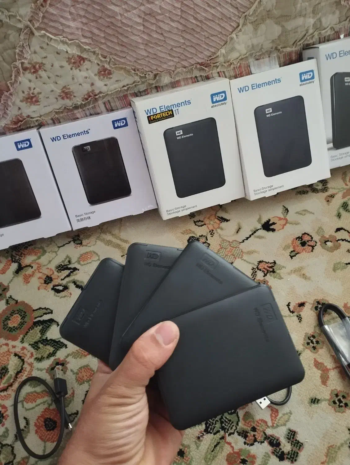 هارد های اکسترنال یک ترا و 500 گیگ و ۳۲۰ گیگ|قطعات و لوازم جانبی رایانه|بجنورد, |دیوار