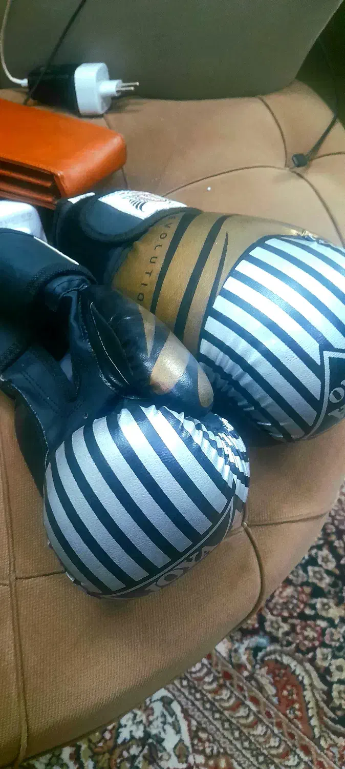 دستکش بوکس مارک|تجهیزات ورزشی|نیشابور, مدرس|دیوار