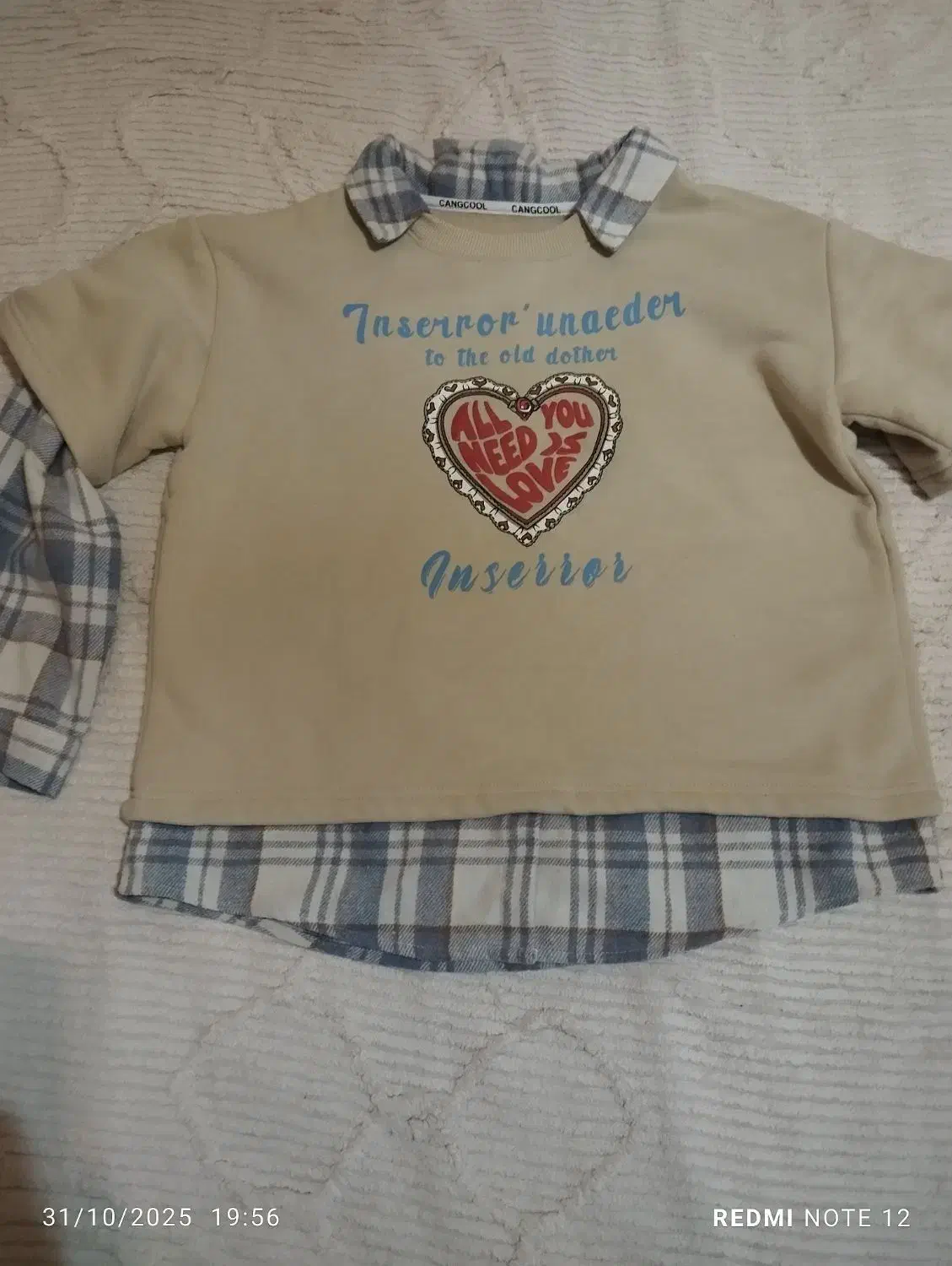 بلوز گرم دخترانه حدود 8 تا 10 سال|کفش و لباس بچه|تنکابن, |دیوار