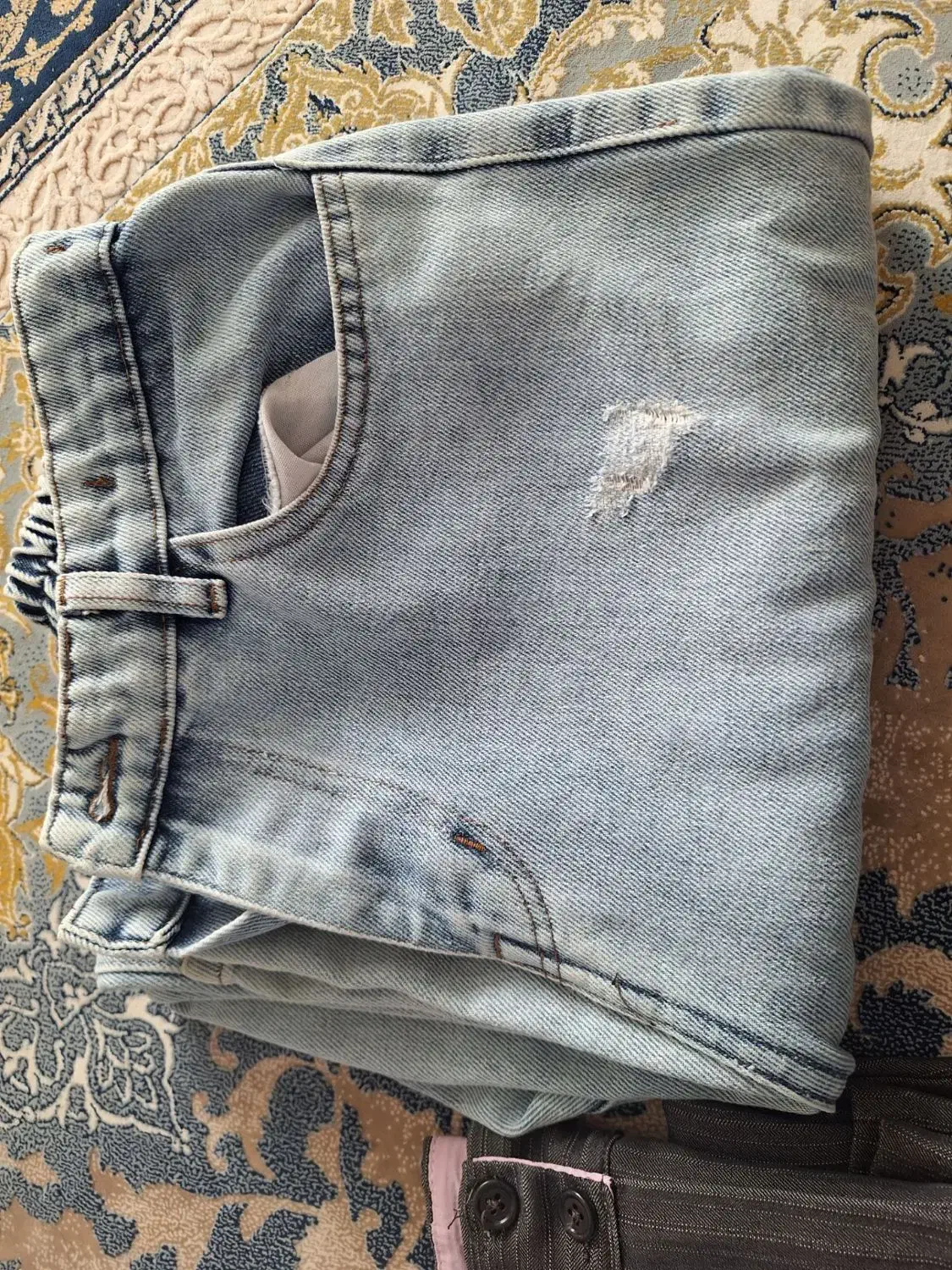 لباس|لباس|اسلامآباد غرب, |دیوار