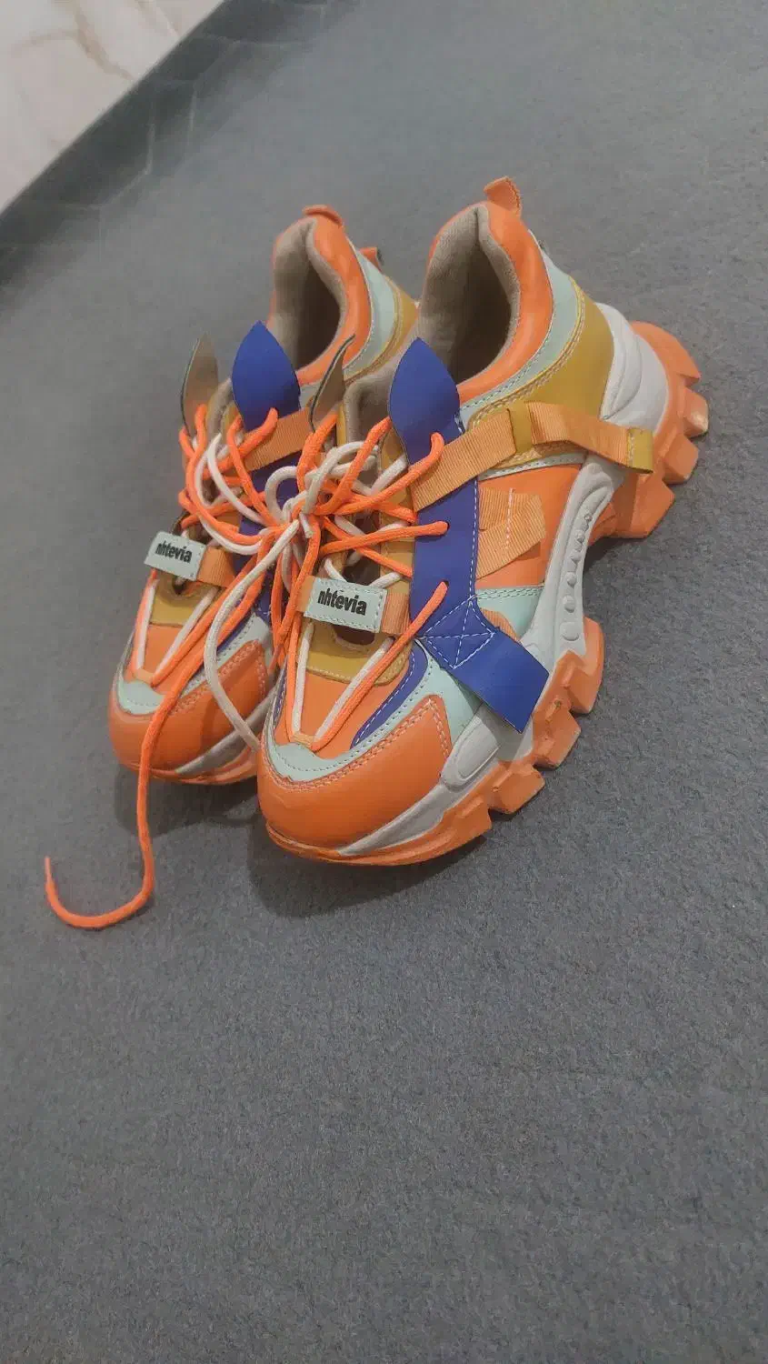 کفش|لباس|سبزوار, زینبیه|دیوار