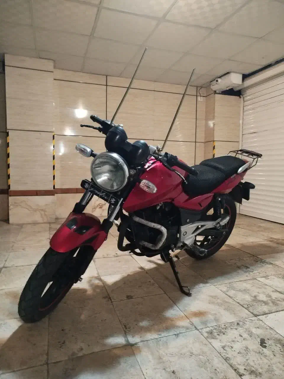 پالس 180 ug4 رنگ قرمز|موتورسیکلت|تهران, انبار نفت|دیوار