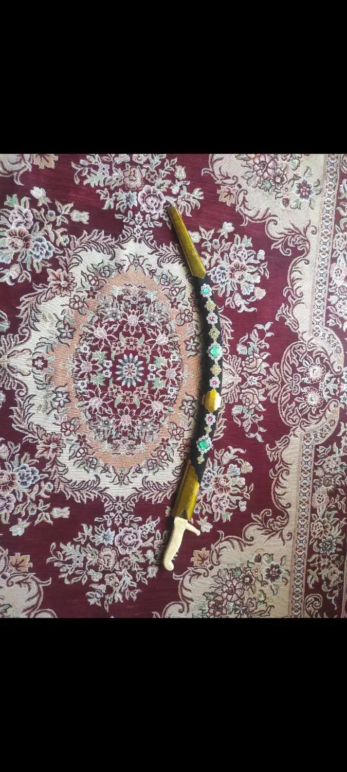 شمشیر زیبا|کلکسیون اشیاء عتیقه|خمینی‌شهر, |دیوار