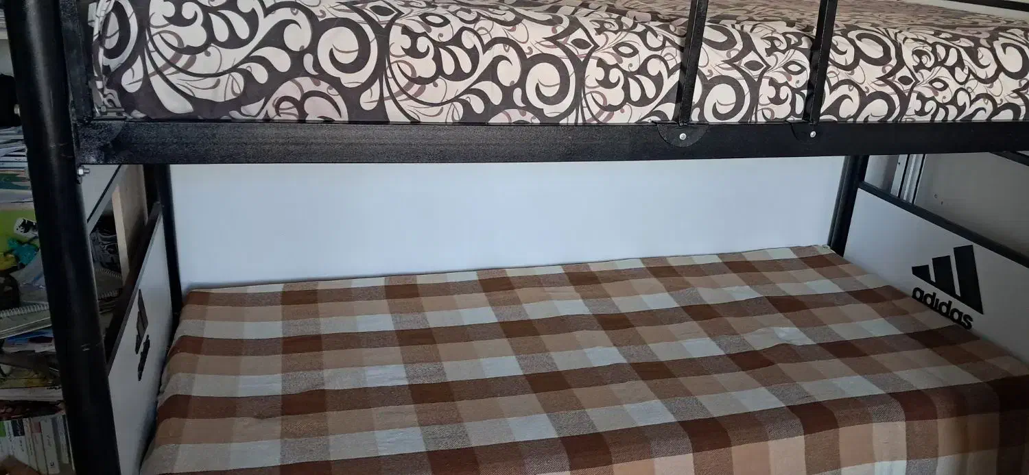تخت فلزی دوطبقه adidas|تخت و سرویس خواب|قزوین, |دیوار