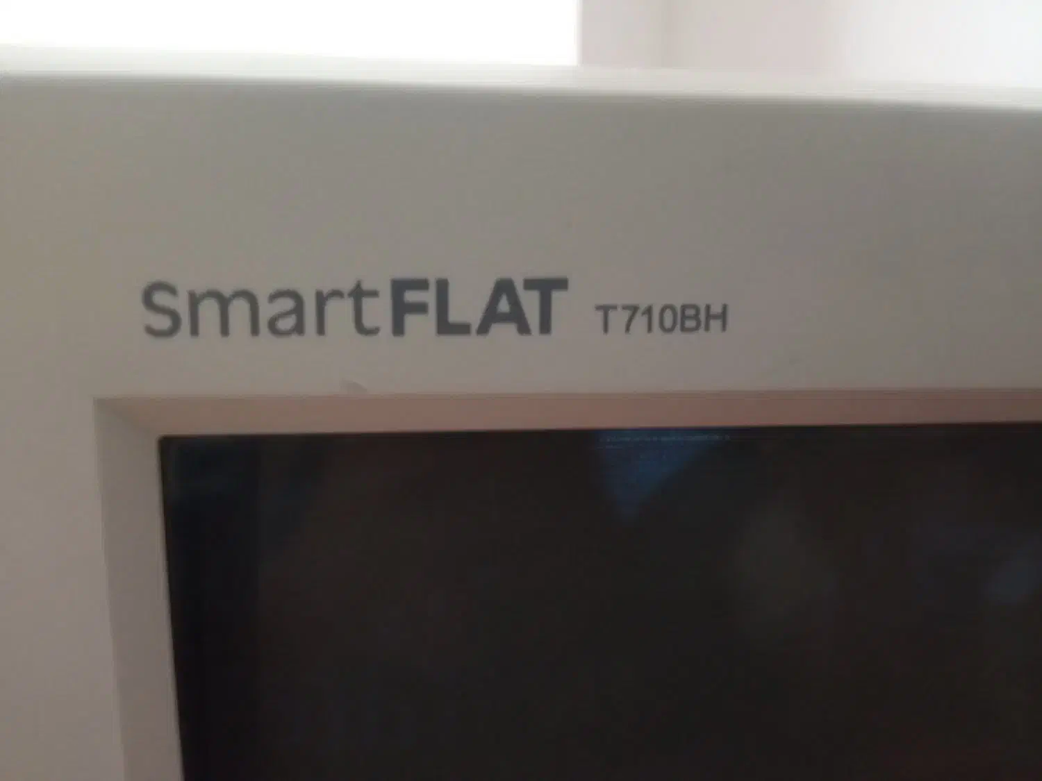 کامپیوتر با مینی کیس|رایانه رومیزی|گلبهار, شهر جدید گلبهار|دیوار