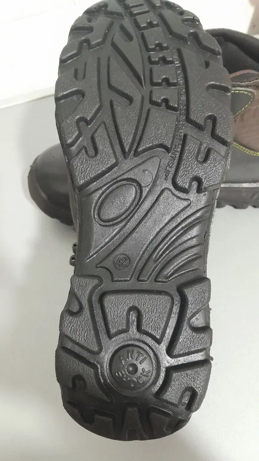 کفش ایمنی وکوهنوردی|کیف، کفش، کمربند|مرند, |دیوار