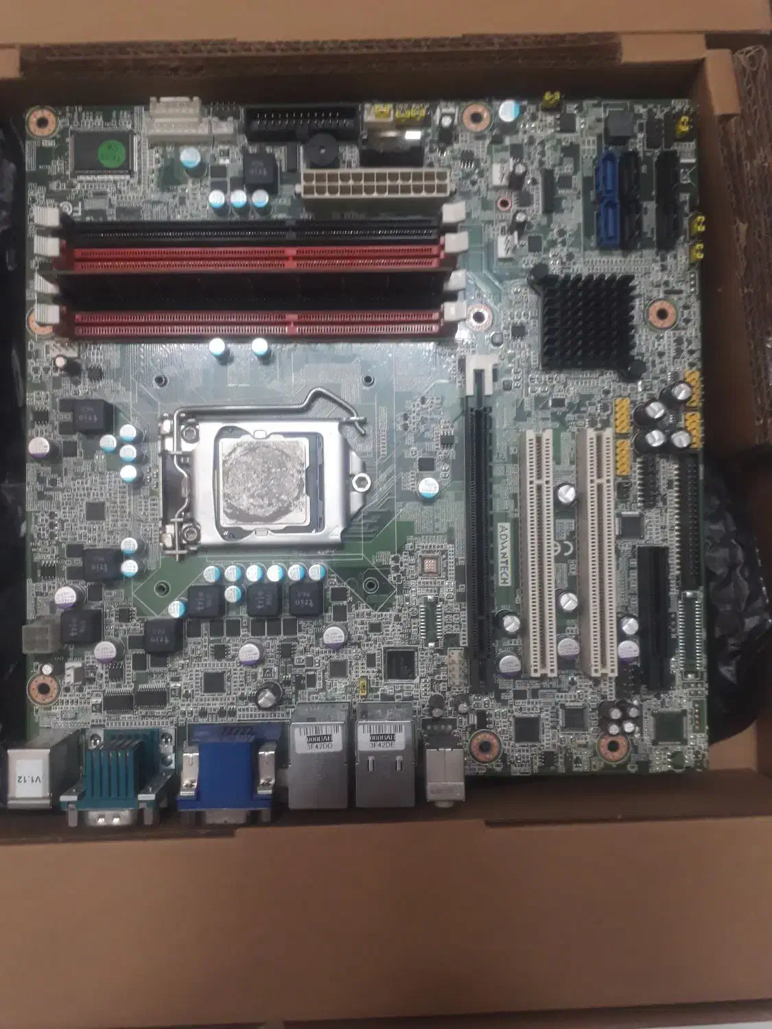 مادربرد صنعتی Advantech مدلAIMB-582|قطعات و لوازم جانبی رایانه|ری, حمزهآباد|دیوار