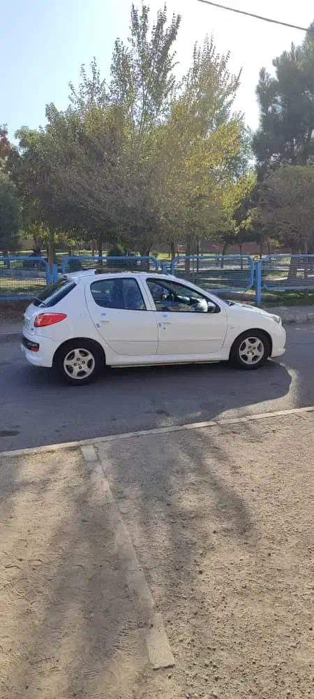 207پانورما دنده ای مدل 1401|خودرو سواری و وانت|تبریز, |دیوار