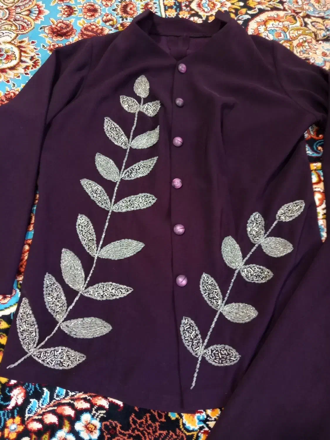 لباس کت دامن|لباس|نیر (اردبیل), |دیوار