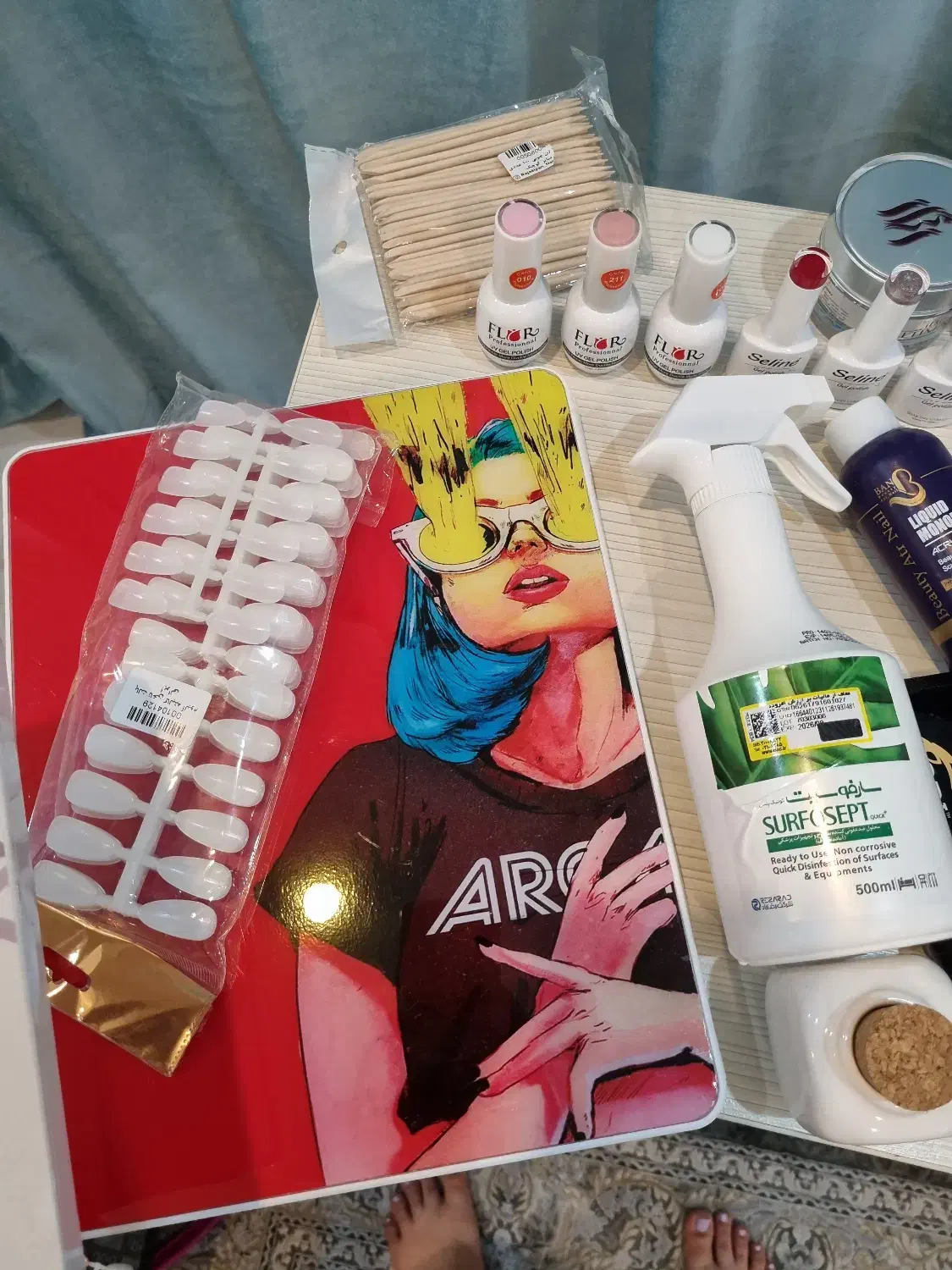 پک کامل وسایل کاشت ناخن با بهترین کیفیت و مدل|آرایشی، بهداشتی، درمانی|تنکابن, |دیوار