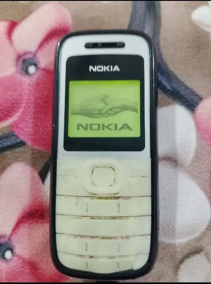 گوشی ساده اصلی|موبایل|اهواز, منبع اب|دیوار