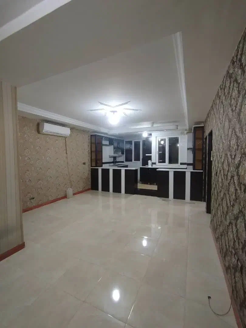 آپارتمان۸۲متری/دوخواب باپارکینگ/مرکز مخابرات|اجارهٔ آپارتمان|قرچک, مهدیه|دیوار