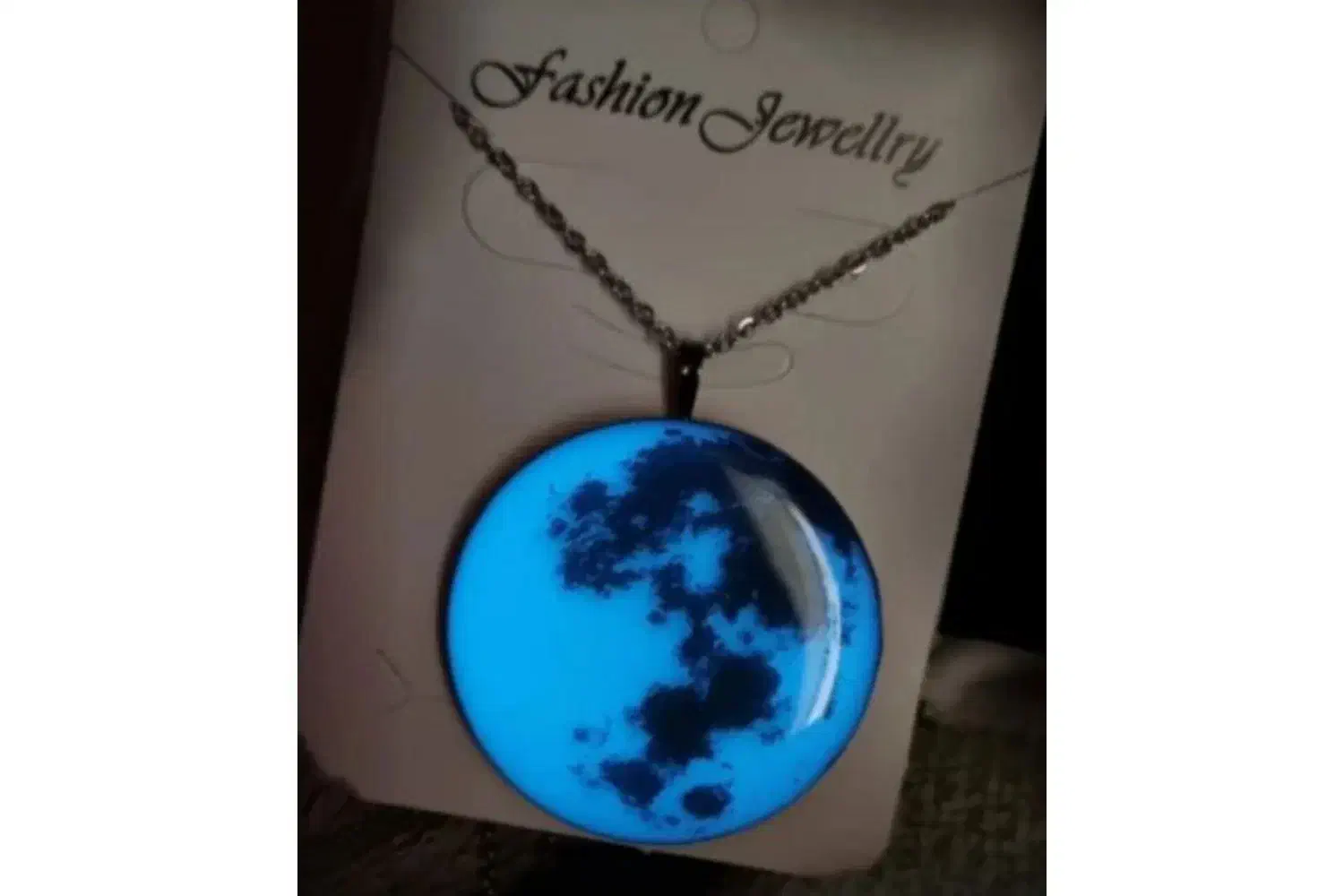 گردنبندو آویز ماشین رزینی با عکس عزیزانتون|زیورآلات و اکسسوری|تهران, کیانشهر|دیوار