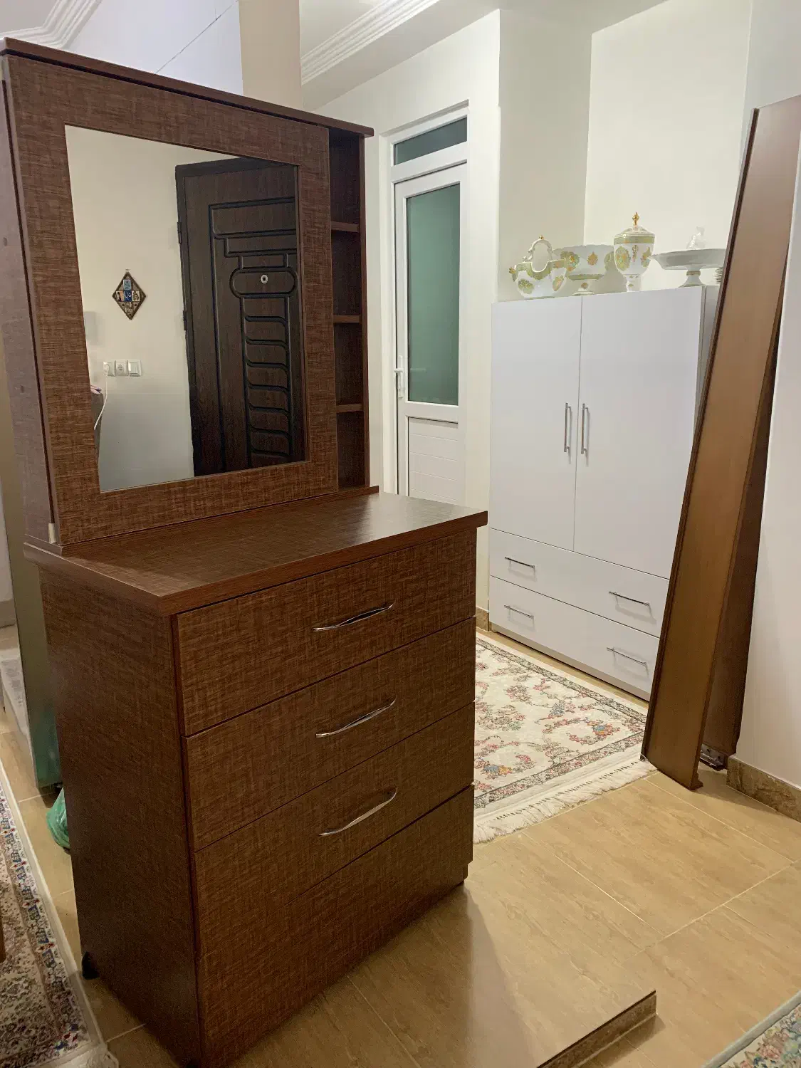 دراور چوبی|جاکفشی، کمد، دراور|تالش, هشتپر|دیوار