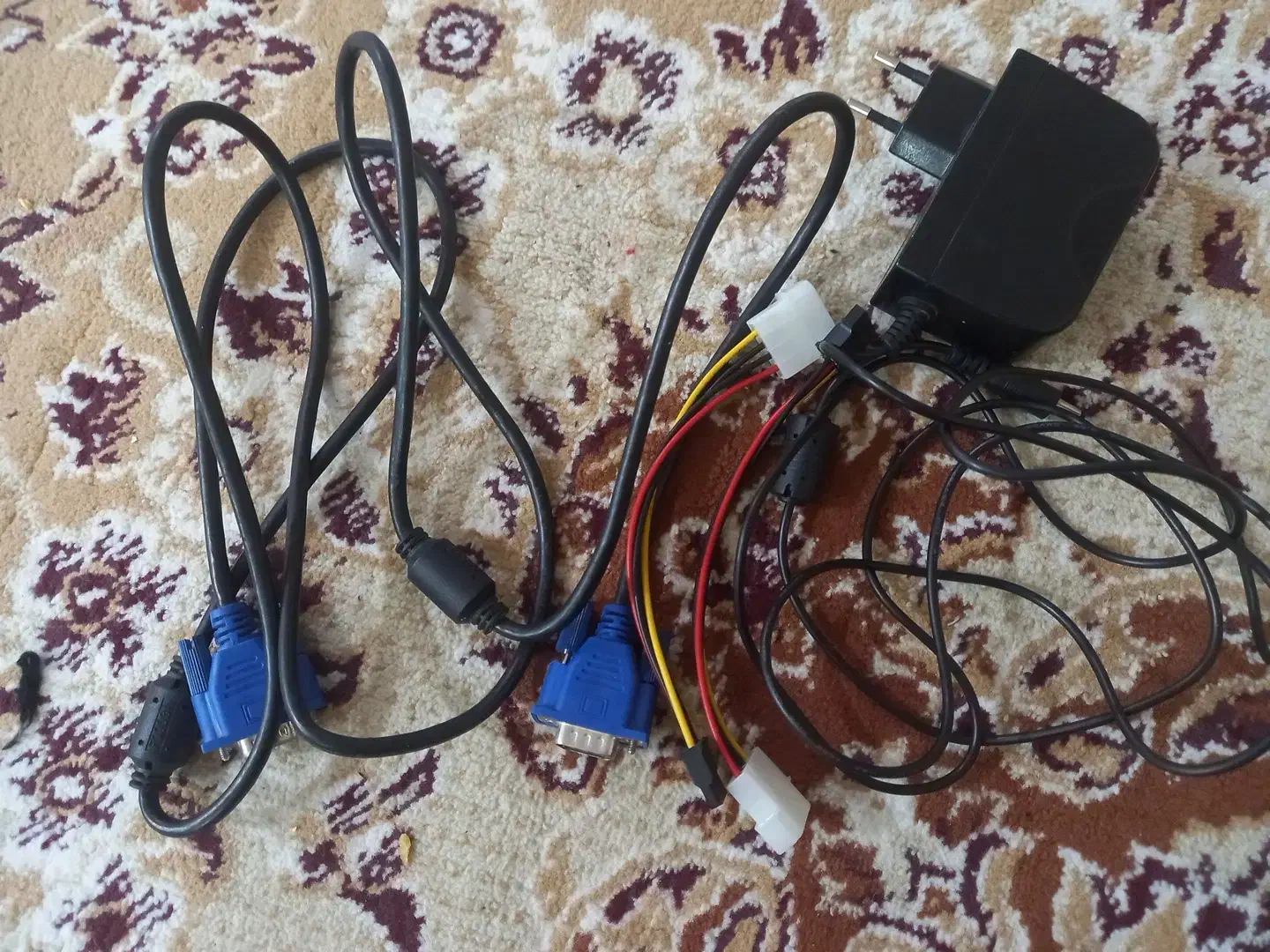 کابل های مانیتور وکیس کامپیوتر|قطعات و لوازم جانبی رایانه|شوشتر, |دیوار