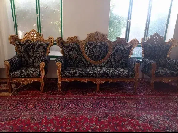 مبل سلطنتی|مبلمان خانگی و میز عسلی|عجب شیر, |دیوار
