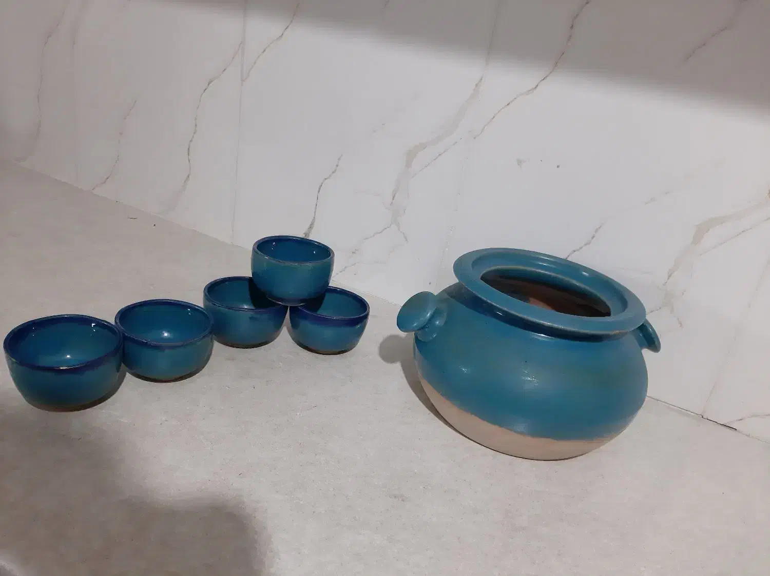 تعداد زیادی ظروف سفالی به فروش میرسد|ظروف سرو و پذیرایی|کرج, حسن آباد|دیوار