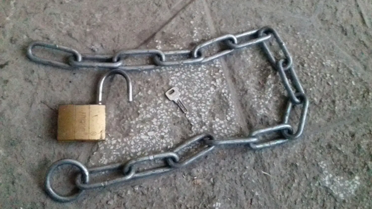 قفل و زنجیر فولادی|ابزارآلات|مشهد, زیرکن|دیوار