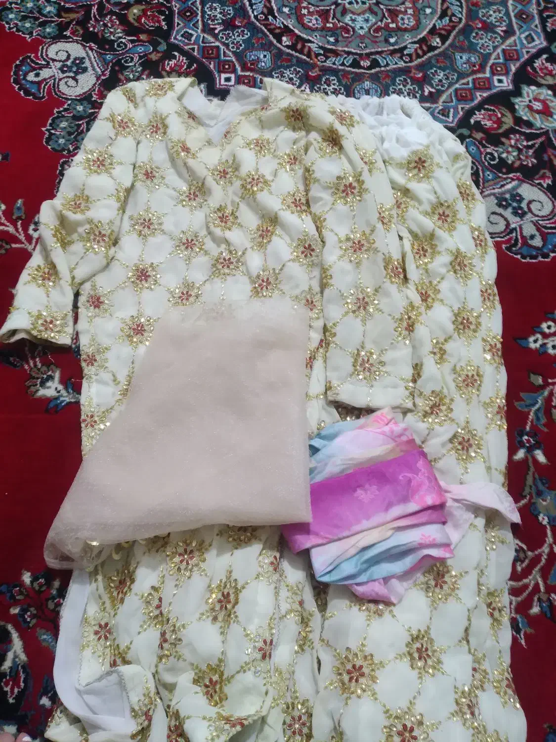 لباس محلی|لباس|دهدشت, |دیوار