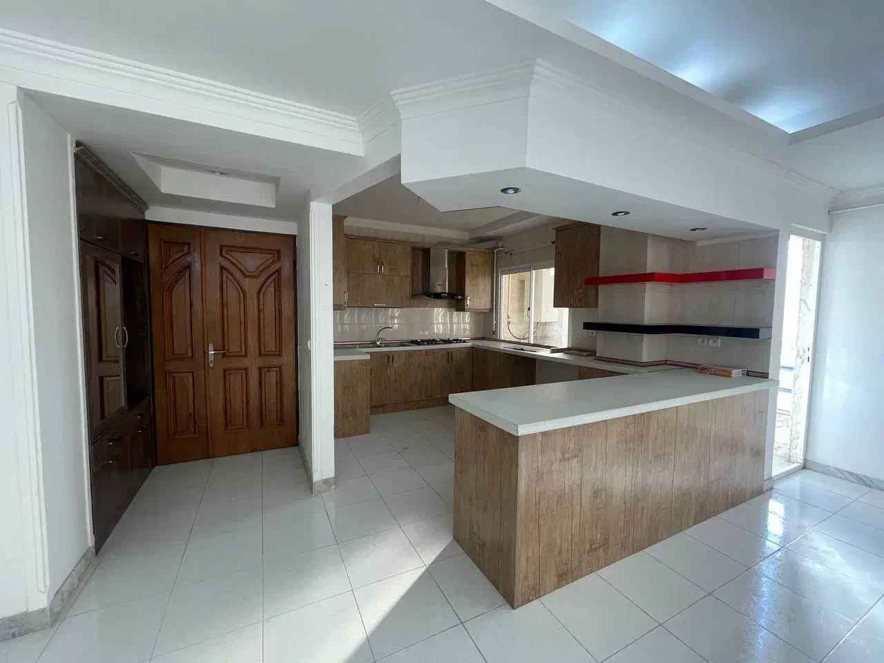 رهن آپارتمان 110 متری خیابان حافظ|اجارهٔ آپارتمان|ساری, |دیوار