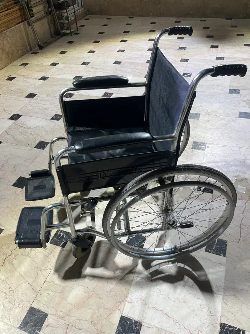 ویلچر در حد نو|آرایشی، بهداشتی، درمانی|محمدشهر, محمدشهر|دیوار