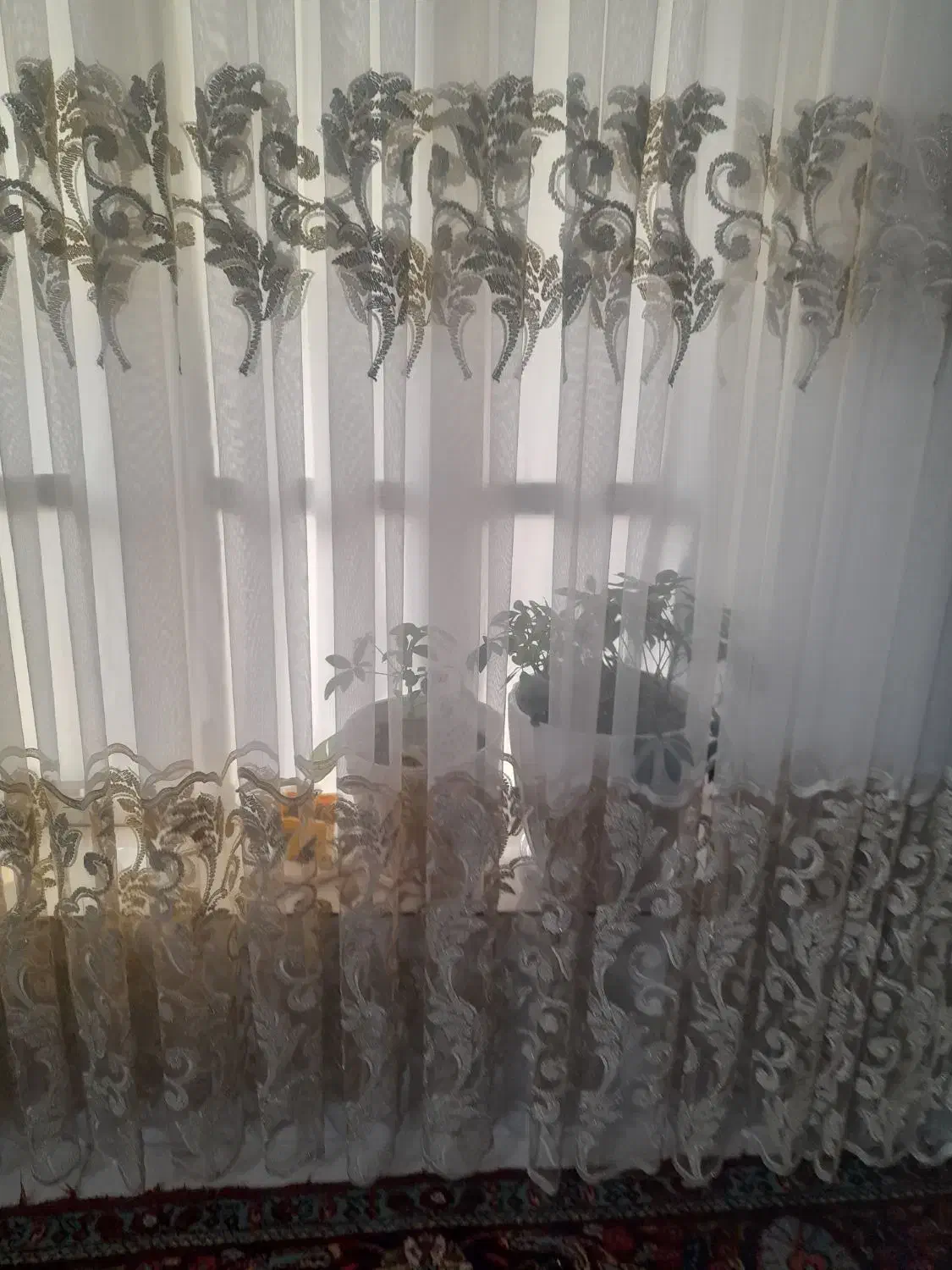 پرده حریر|پرده، رانر، رومیزی|خوی, |دیوار