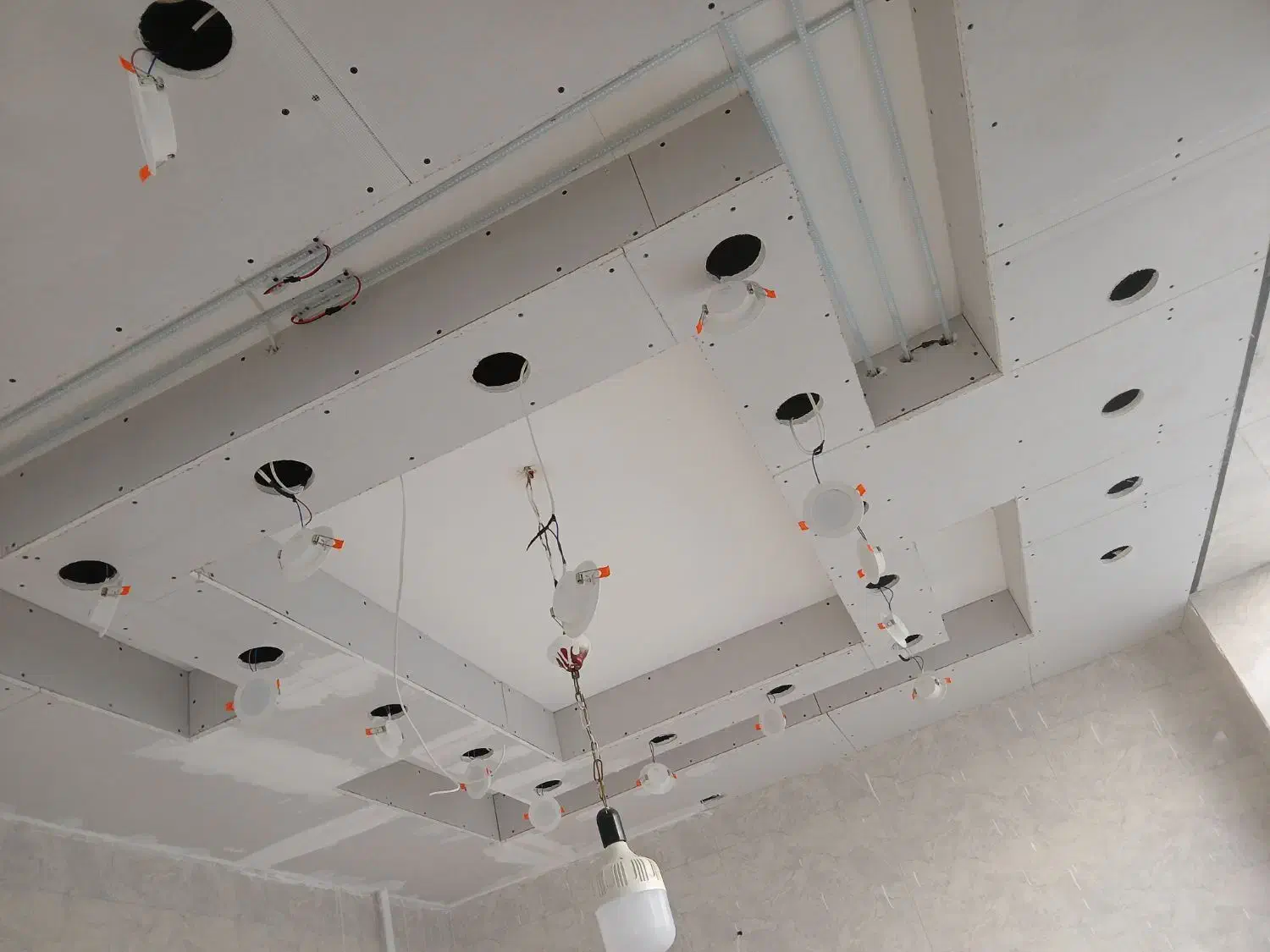 برقکار برق کار ساختمان در تمام نقاط تهران کمترین|خدمات پیشه و مهارت|تهران, ونک|دیوار