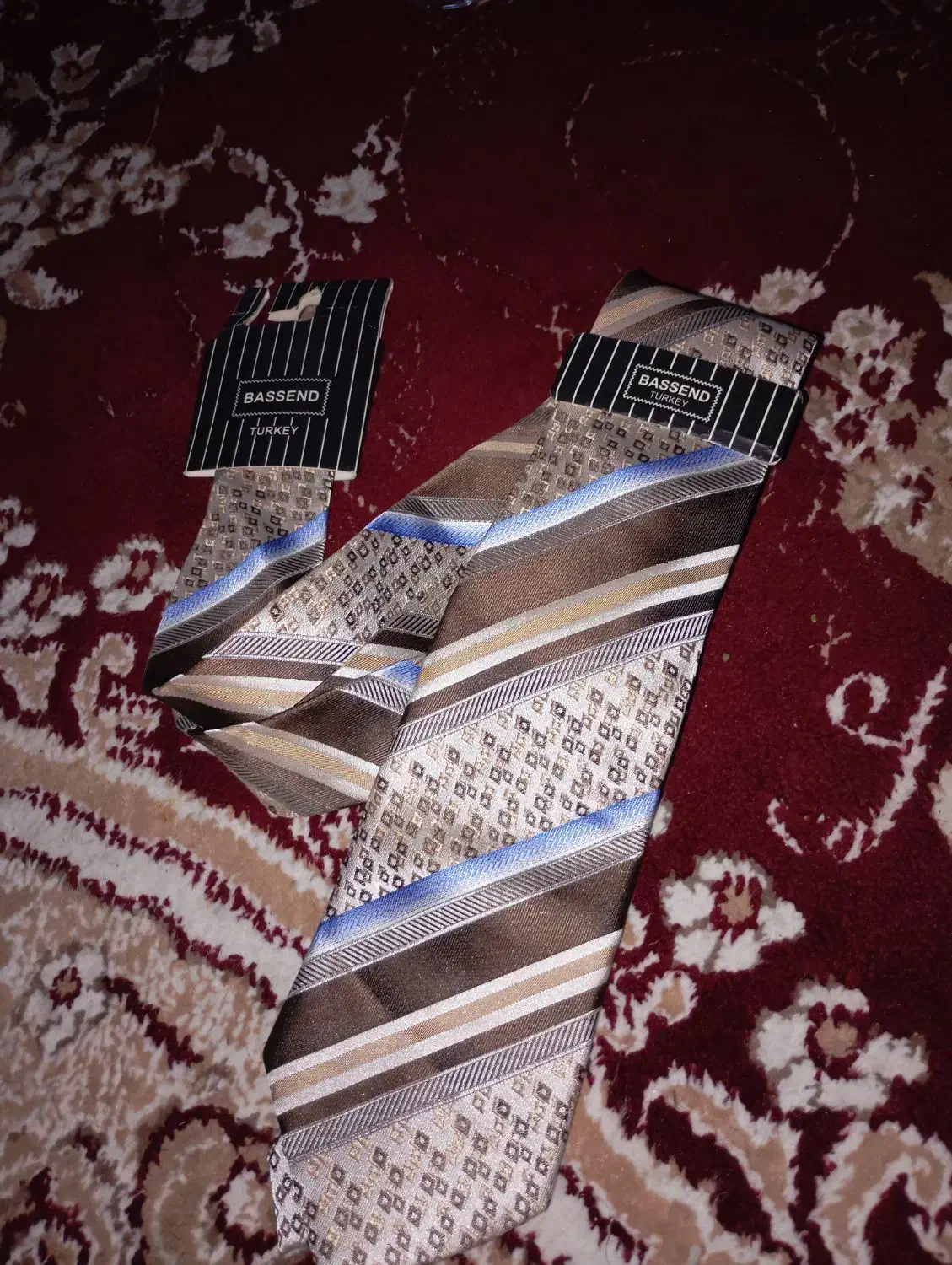 کروات ترکی اصل با دو بنده برای معاوضه باهرچیزی|لباس|بهبهان, |دیوار