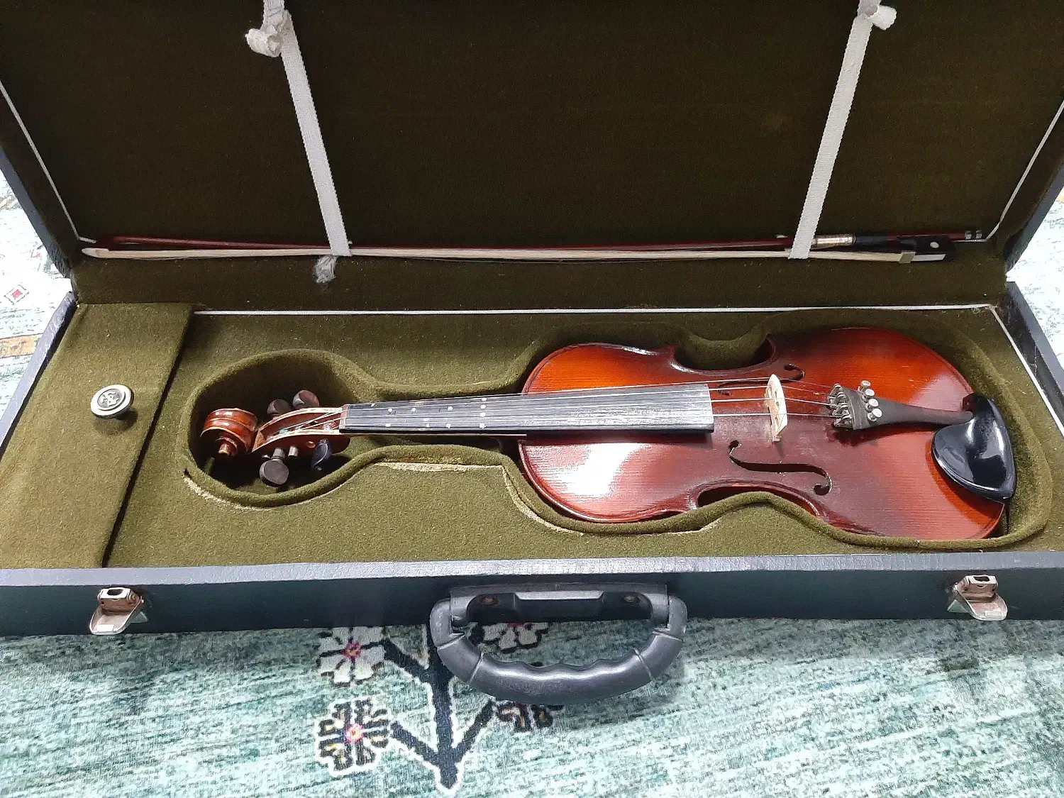 ویولن دستساز ساخت کشور چک|ویولن|تهران, امانیه|دیوار