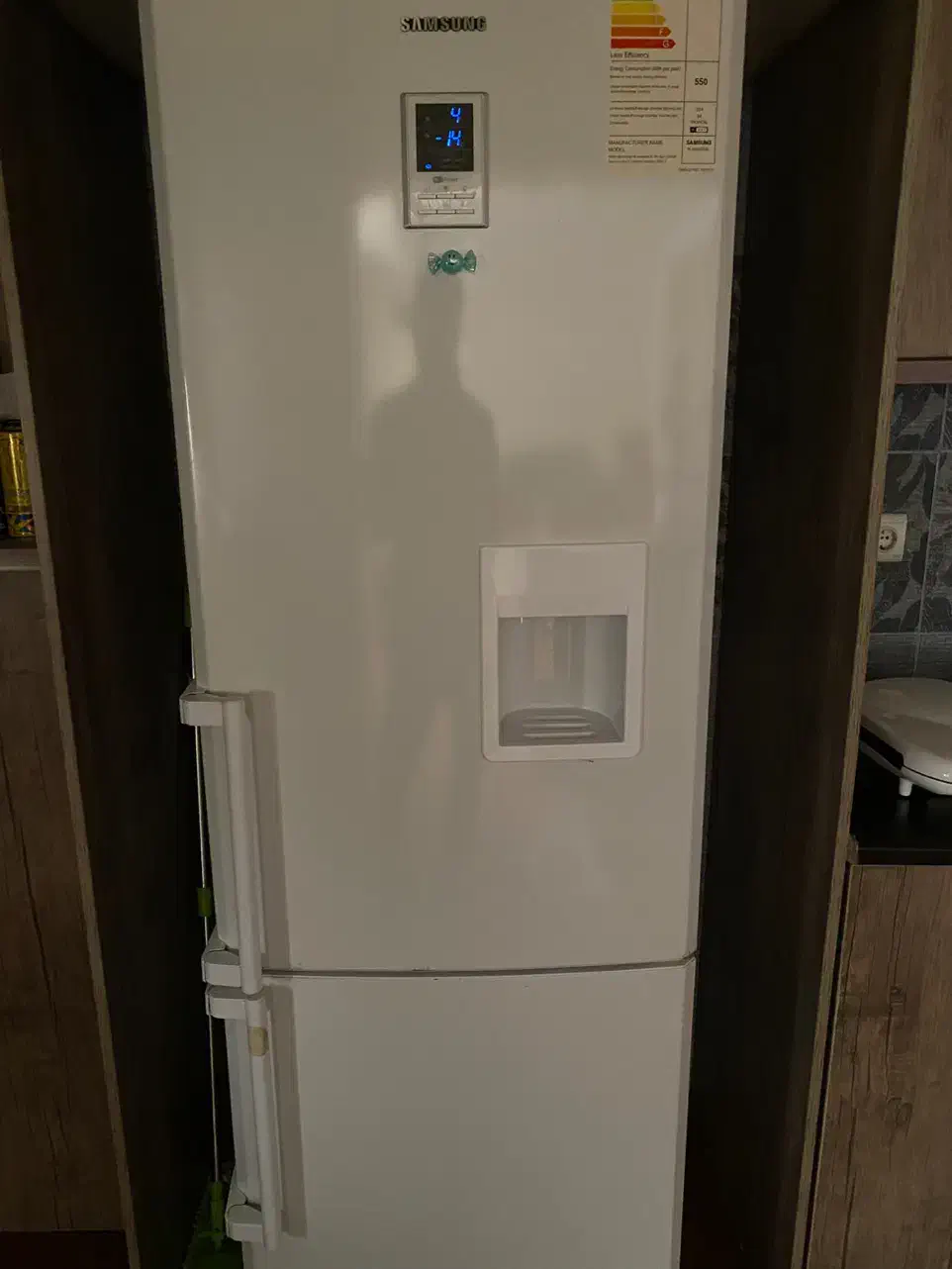 تعمیر کار یخچال،کولر،آبسردکن و کلیه لوازم سردکننده|خدمات پیشه و مهارت|بندرعباس, |دیوار