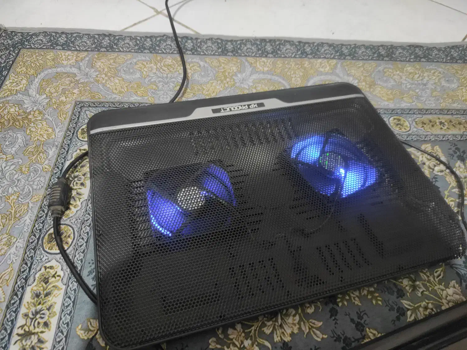 لپتاب Dell ، همراه با سینی کول پد rgb دار|رایانه همراه|شاهین‌شهر, عطار|دیوار