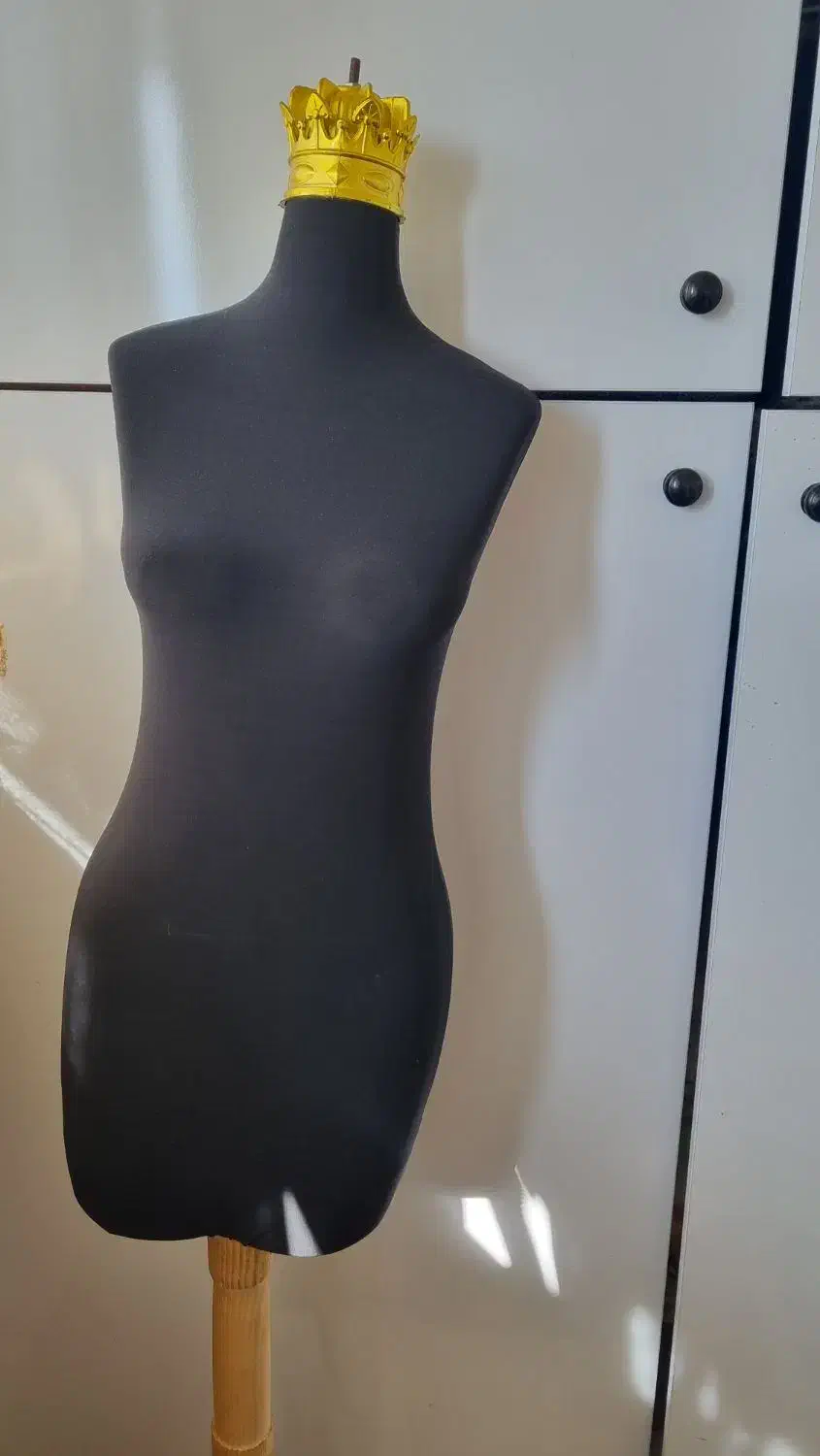 مانکن|لوازم خیاطی و بافتنی|لاهیجان, خالو باغ|دیوار