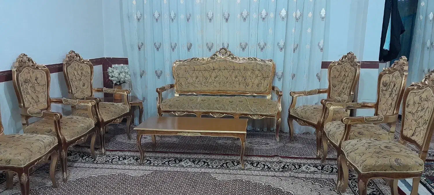 مبل سلطنتی ۹ نفره|مبلمان خانگی و میز عسلی|هرسین, |دیوار