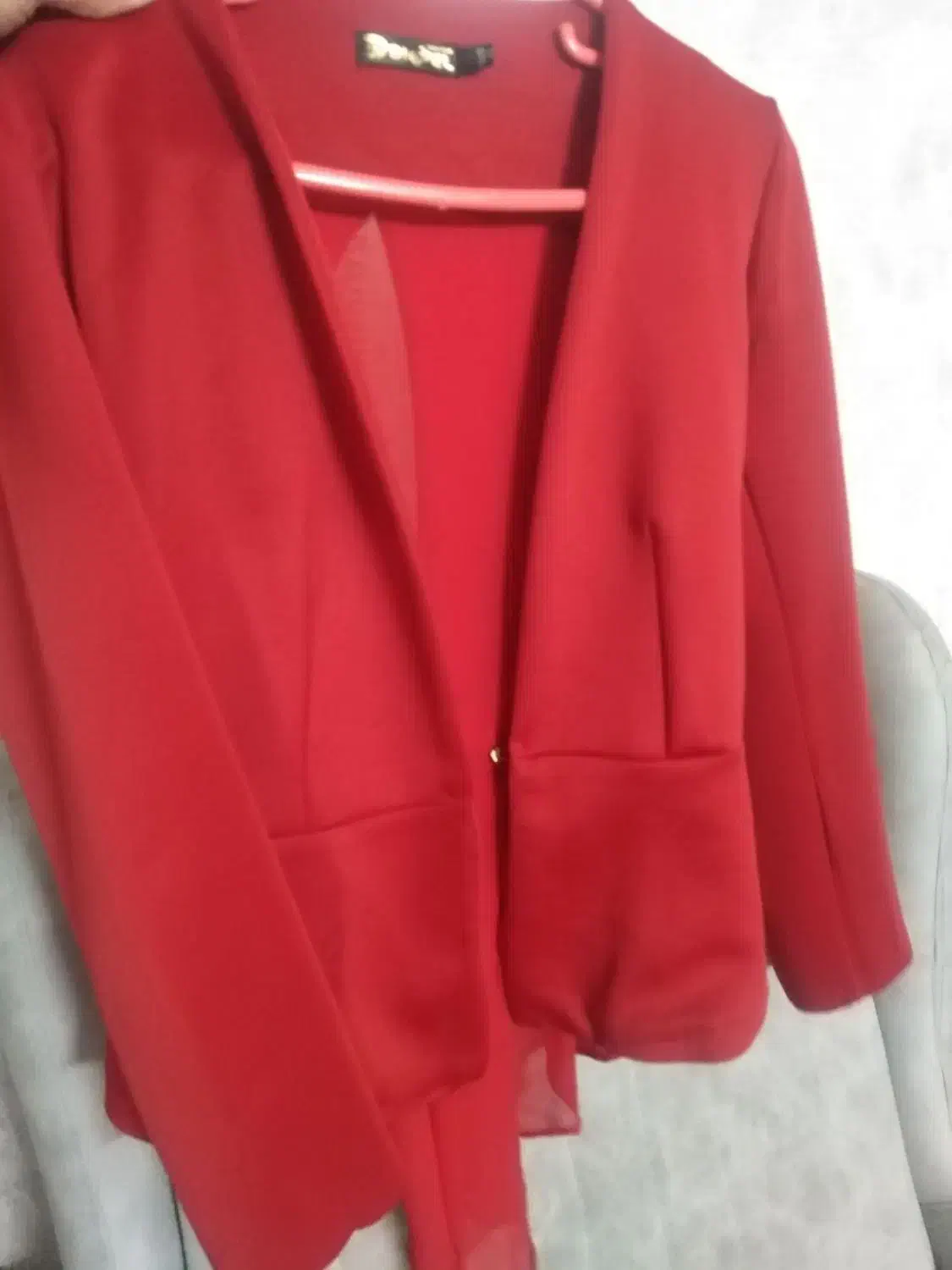 لباس دوتاباهم|لباس|مشهد, الهیه|دیوار