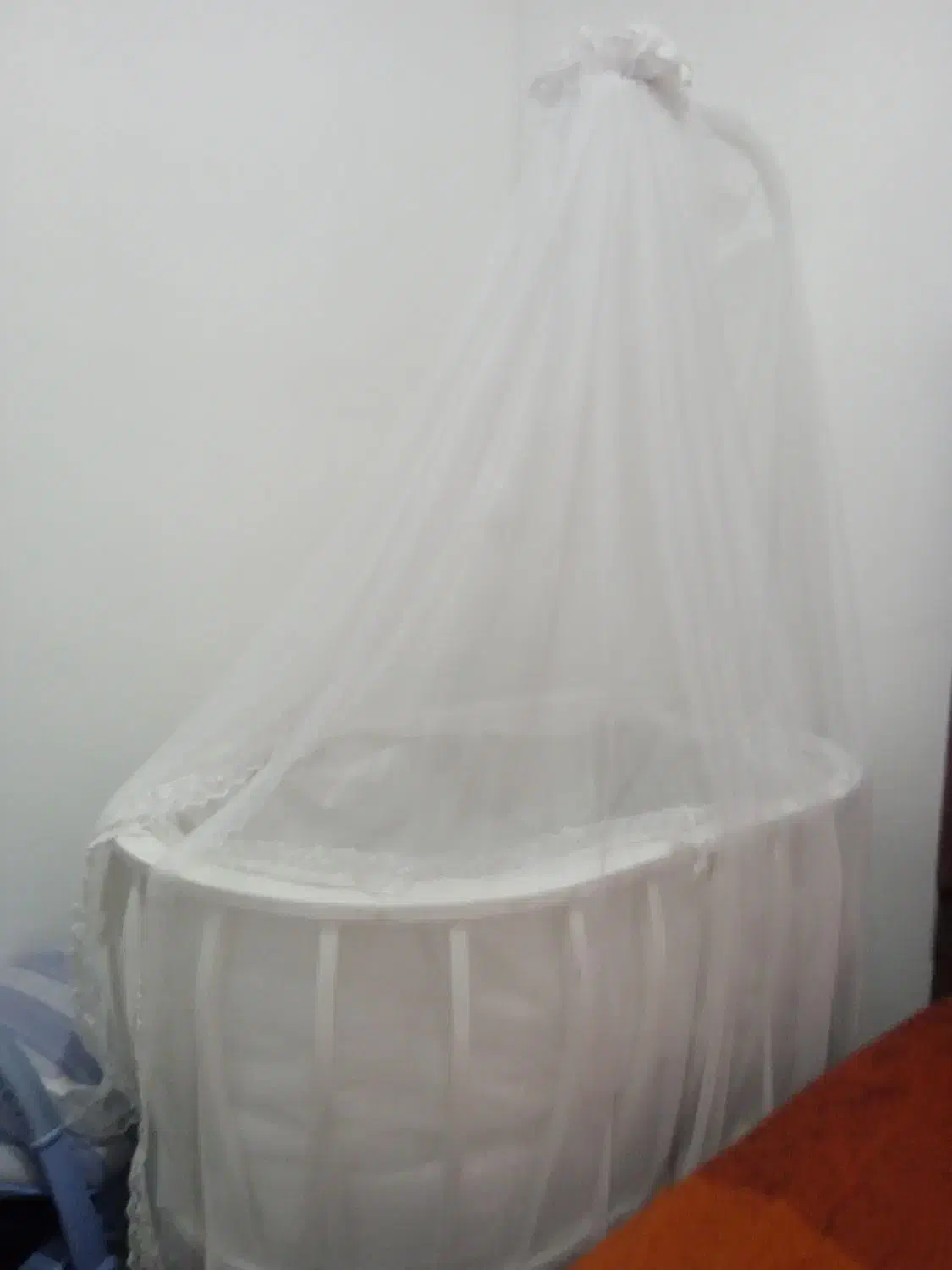 تخت خواب تمام چوب بچه|تخت و سرویس خواب|تبریز, |دیوار