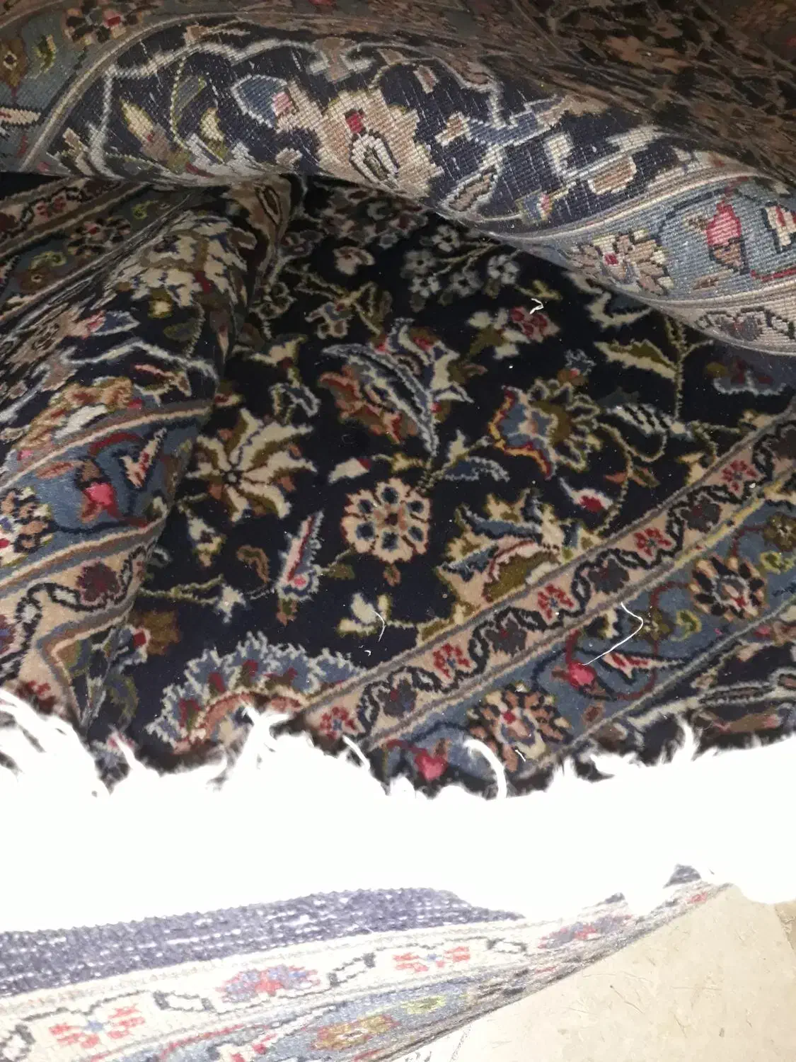 فرش دستباف زمینه سورمه ای|فرش|مشهد, صیاد شیرازی|دیوار