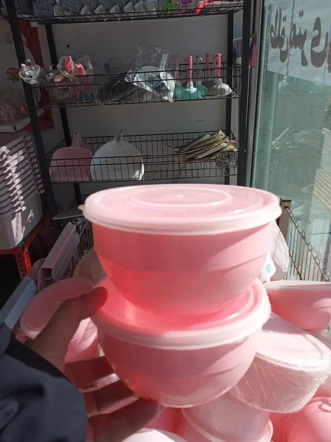 ظرف های پلاستیکی کلی|ظروف نگهدارنده، پلاستیکی، یک‌بارمصرف|گلبهار, شهر جدید گلبهار|دیوار