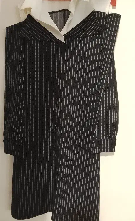 مانتو|لباس|پرند, فاز ۵|دیوار