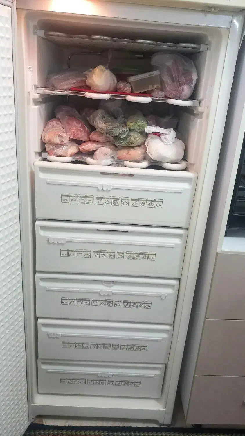 فروش یک دستگاه یخچال و یک دستگاه یخچال فریزر پارس|یخچال و فریزر|مرند, |دیوار