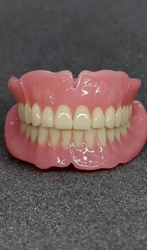 لابراتوار دندانسازی تخصصی(ساخت دندان مصنوعی)|حراج|اصفهان, کشاورزی|دیوار