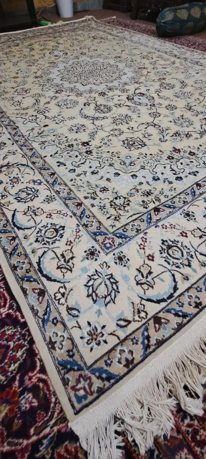 دوعدد ۶ متری و یه قالیچه گرد|فرش|دامغان, |دیوار