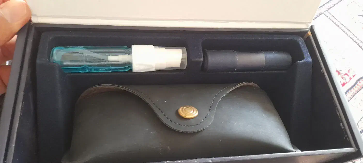 عینک|فعالیت داوطلبانه تحقیقاتی|قم, باغ شریفی|دیوار