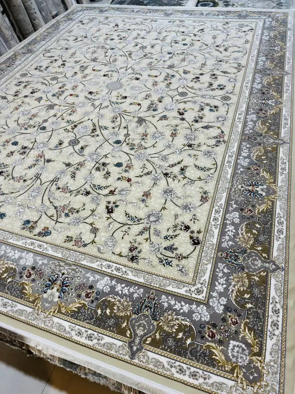 بدون واسطه زیر قیمت کارخانه فرش کاشان بخر|فرش|تهران, صالحآباد شرقی|دیوار