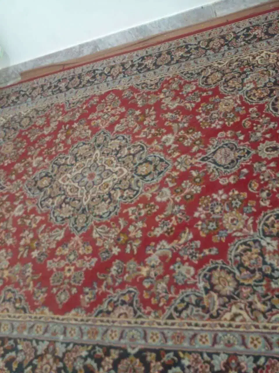 فرش 12 متری زمینه لاکی|فرش|بابل, |دیوار