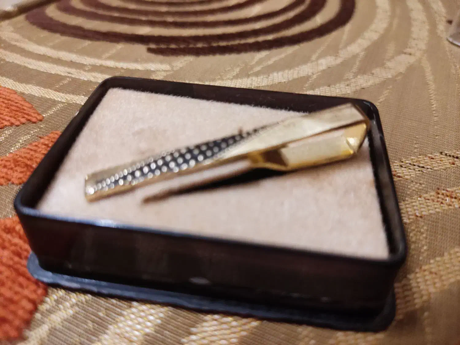 دکمه سر آستین قدیمی|کلکسیون اشیاء عتیقه|رشت, استادسرا|دیوار