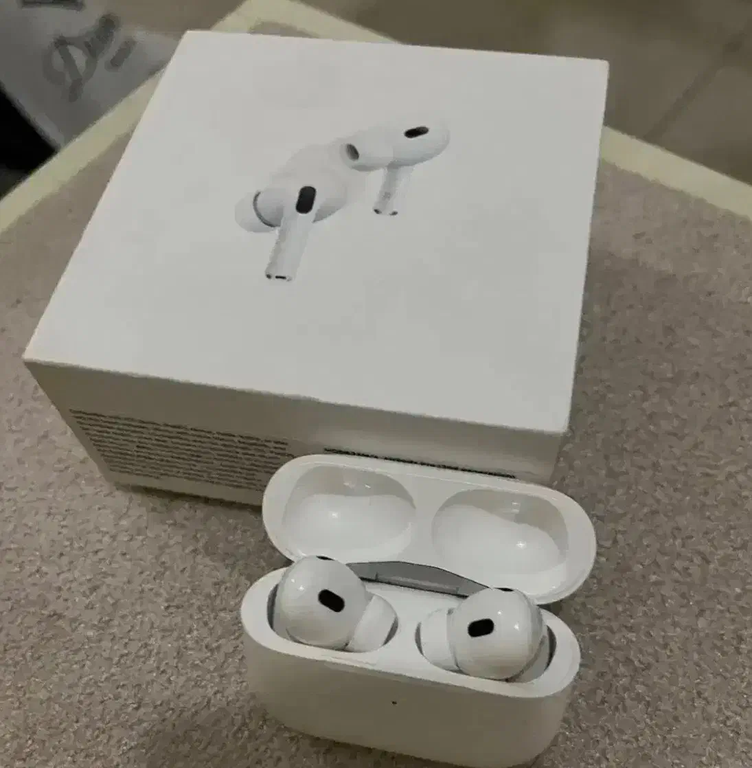 ایرپاد پرو ۱ آیفون|لوازم جانبی موبایل و تبلت|تهران, دریاننو|دیوار