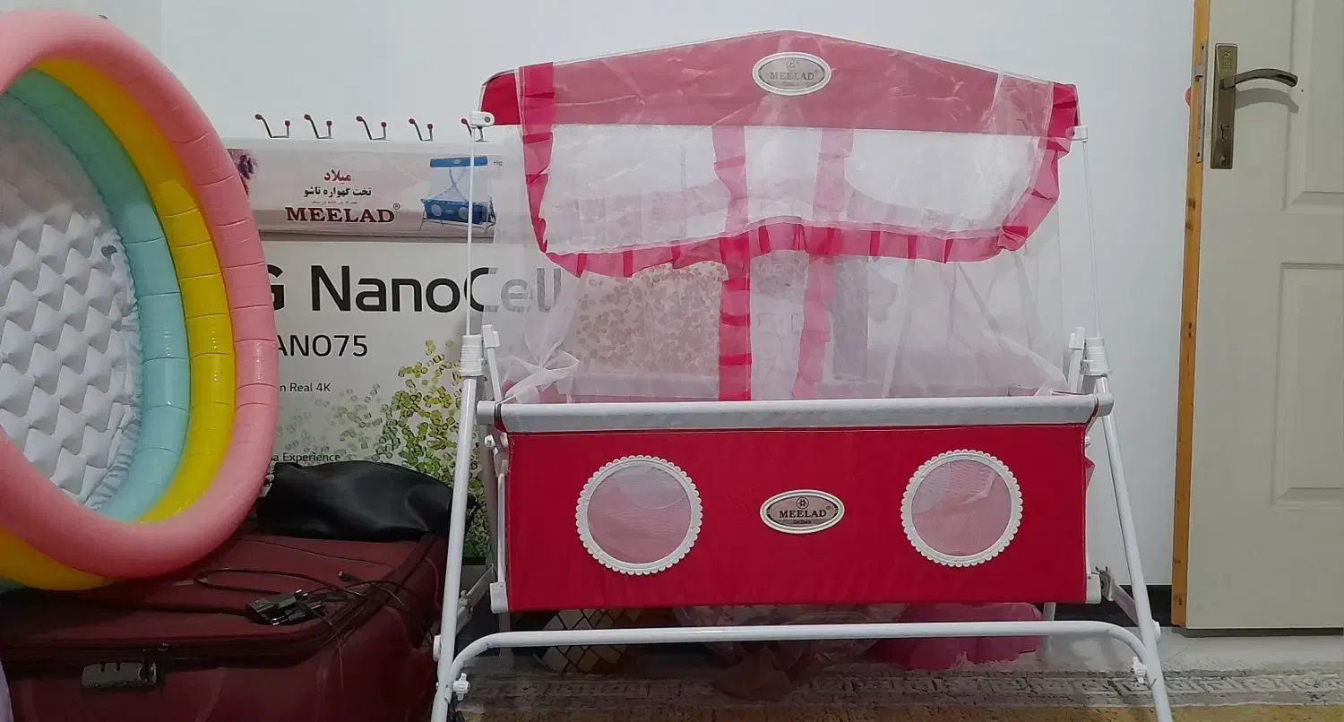 تخت و گهواره میلاد|تخت و صندلی بچه|صدرا-فارس, فاز ۱|دیوار