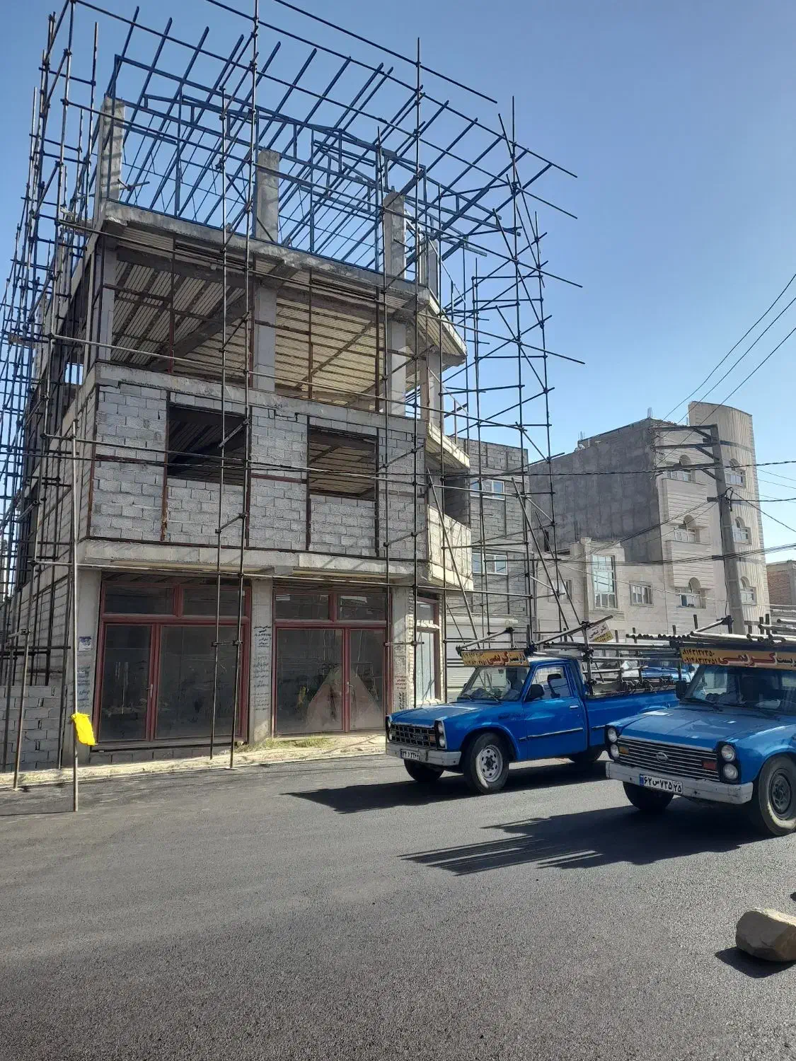 نصب داربست وایزوگام|خدمات پیشه و مهارت|اهر, |دیوار