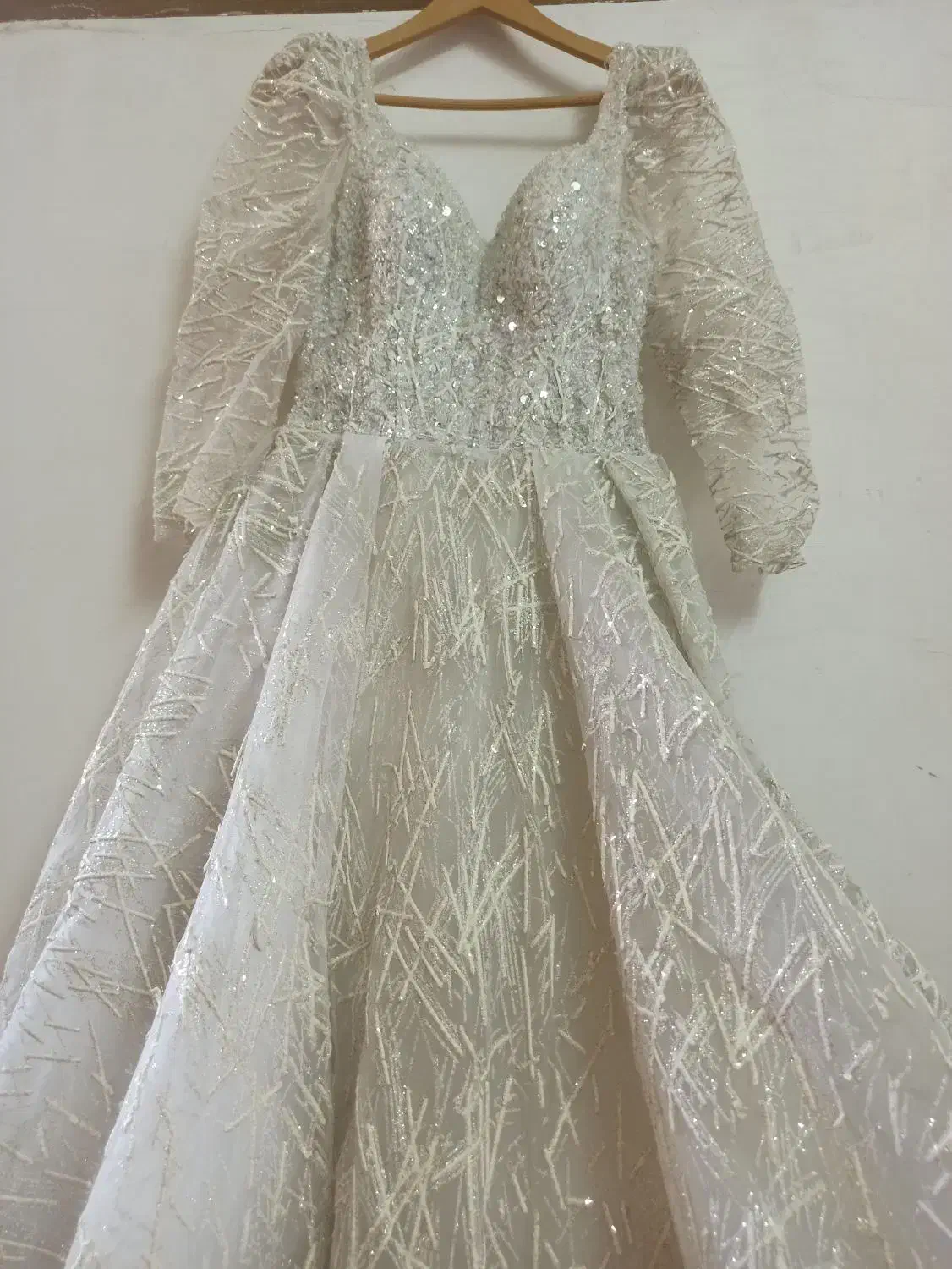 لباس عروس|لباس|جهرم, |دیوار